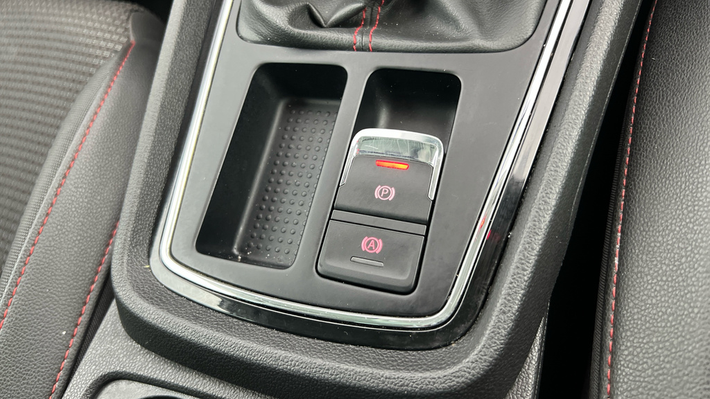 Seat Leon 2.0 X-perience Tdi Se Lux Dsg 184 Bhp White #10