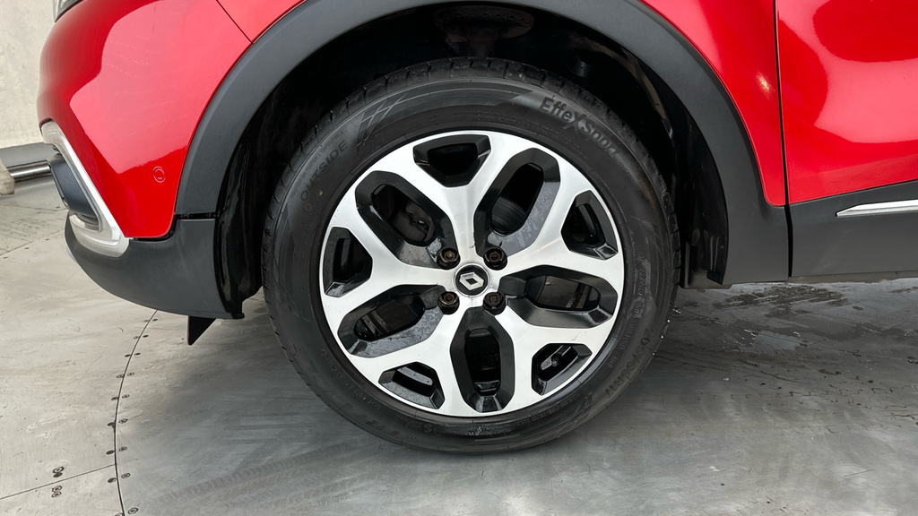 Renault Captur Gt Line Energy 0.9 Tce Red #24