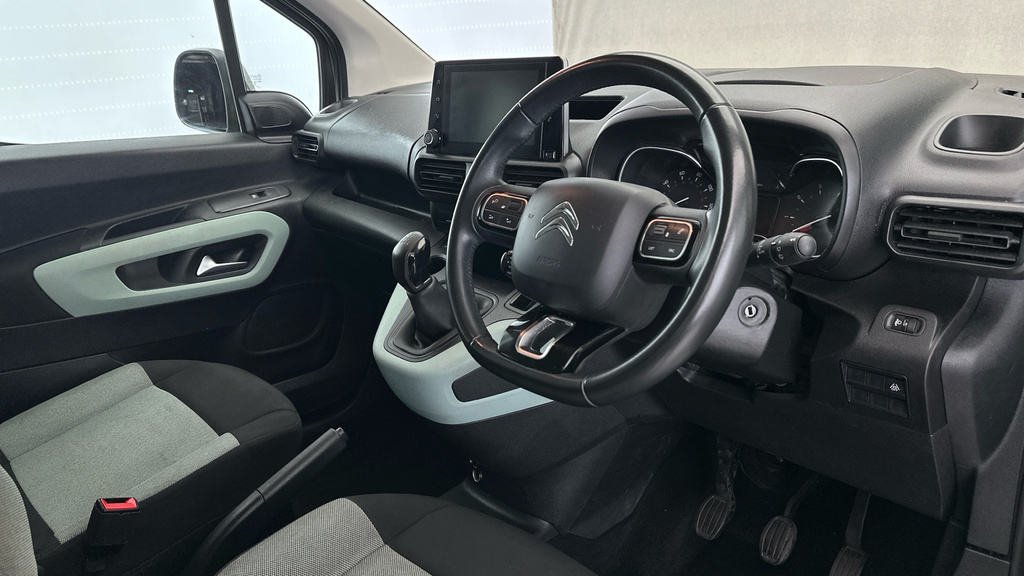 Citroen Berlingo 1.6L Enterprise M White #10