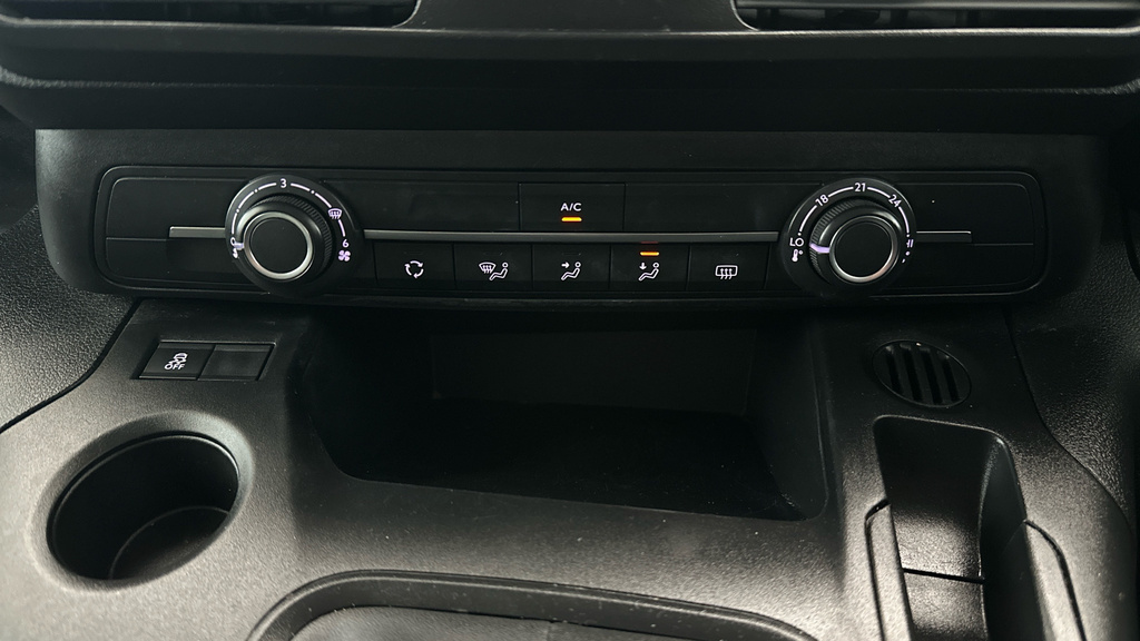 Citroen Berlingo 1.6L Enterprise M White #13