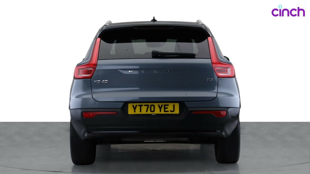 Volvo XC40 T3 R-design Pro White #6
