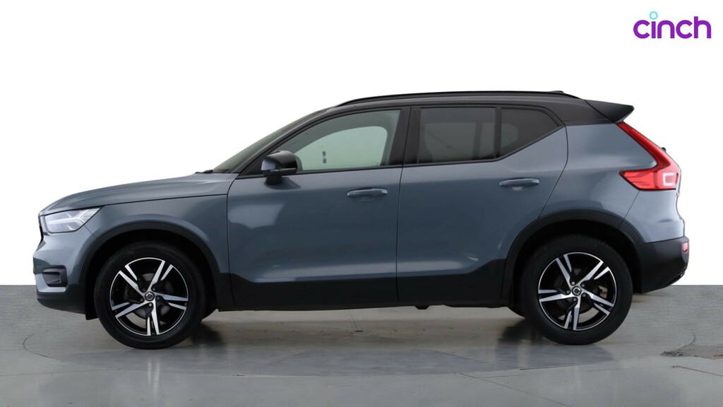 Volvo XC40 T3 R-design Pro White #9