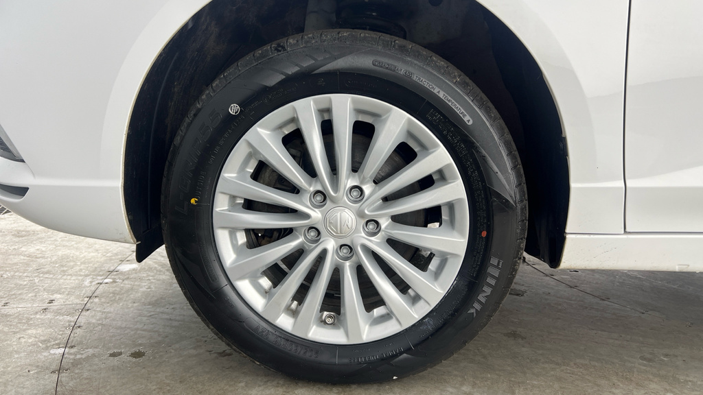 MG MG5 115Kw Exclusive Ev 61Kwh Silver #28