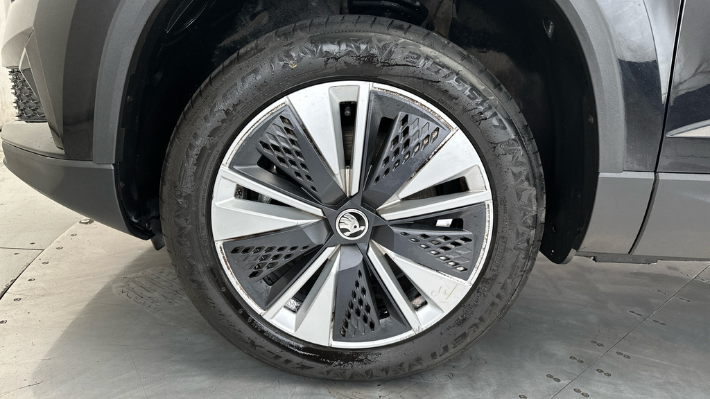 Skoda Karoq Se L Blue #22