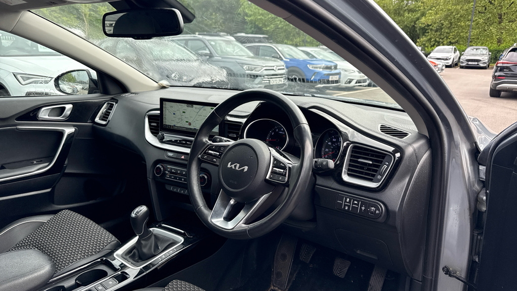 Kia Xceed 1.5T Gdi Isg 3 Black #14