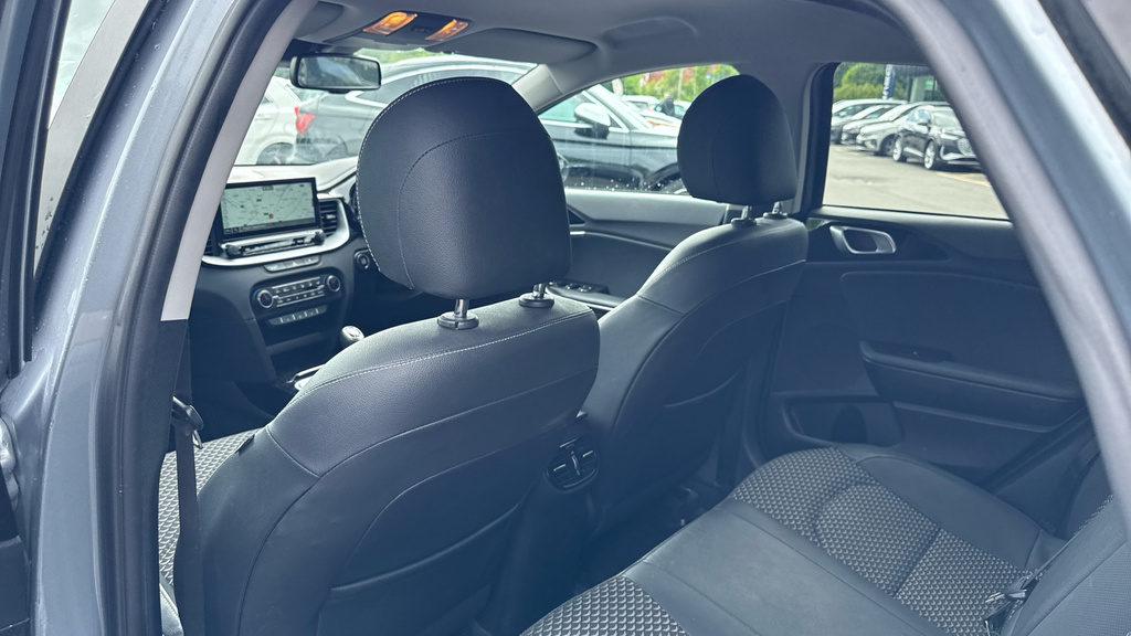 Kia Xceed 1.5T Gdi Isg 3 Black #26