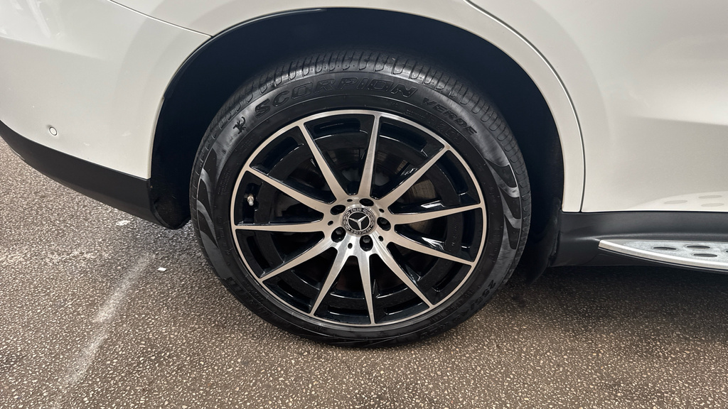 Mercedes-Benz EQC Suv Grey #19