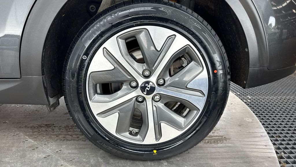 Kia e-Niro 64Kwh 2 Suv 201 Bhp Grey #20