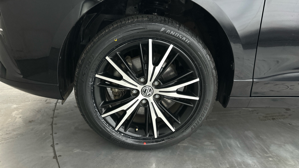 MG MG5 61.1Kwh Exclusive Long Range Estate A Black #24