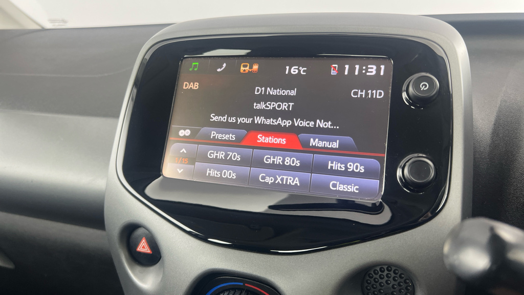 Toyota Aygo X X-cite Orange #12
