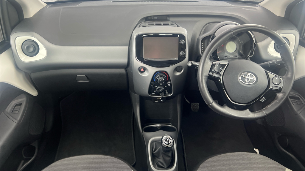 Toyota Aygo X X-cite Orange #11