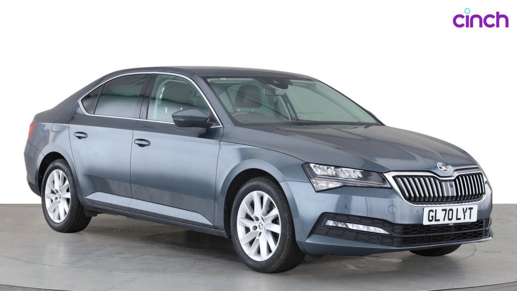 Skoda Superb 2020 1.4 Tsi 218Ps Se Technology Iv Dsg Hatchbac Silver #1