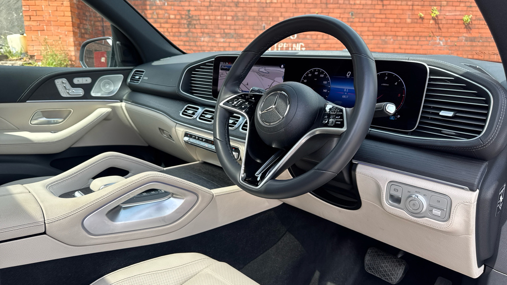 Mercedes-Benz GLE Class Amg Line Grey #12