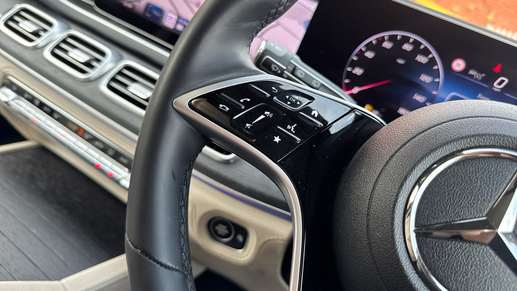 Mercedes-Benz GLE Class Amg Line Grey #33
