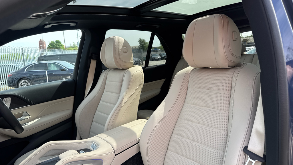 Mercedes-Benz GLE Class Amg Line Grey #24