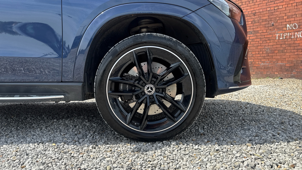 Mercedes-Benz GLE Class Amg Line Grey #23