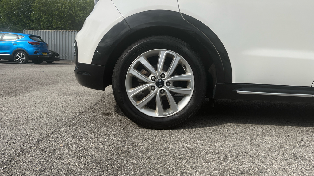 Kia Soul 1.6 2 130 Bhp Silver #19