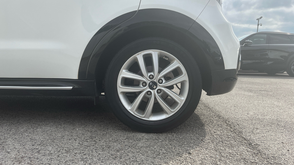 Kia Soul 1.6 2 130 Bhp Silver #18