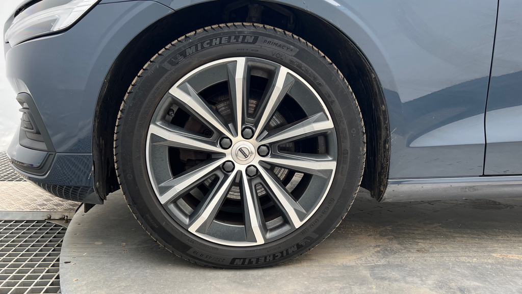Volvo V60 R-design, B3 Mild Hybrid Grey #19