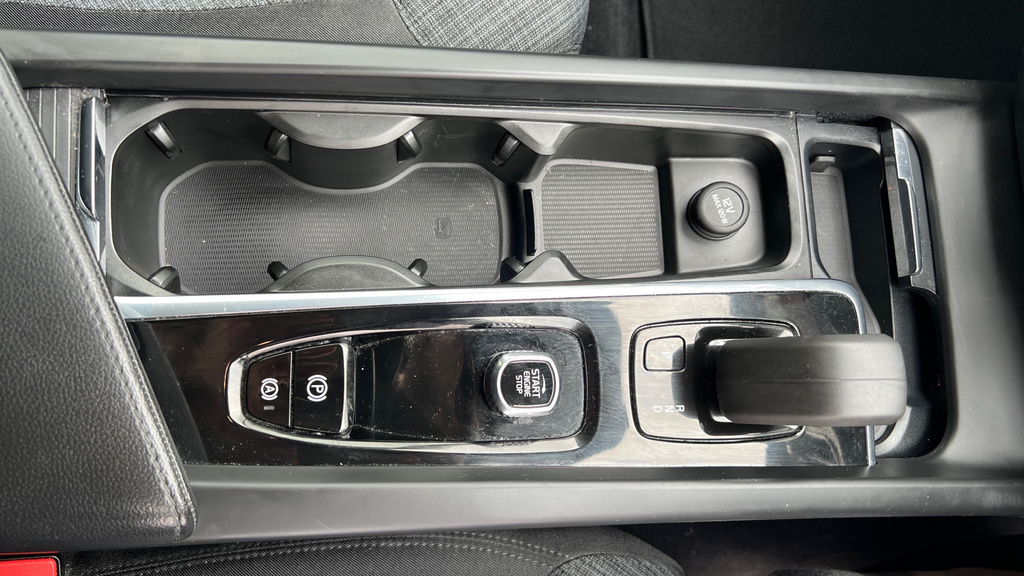 Volvo V60 R-design, B3 Mild Hybrid Grey #35