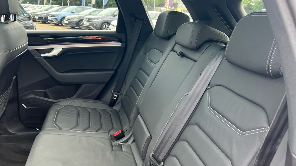 Volkswagen Touareg 3.0 V6 Tdi 4Motion Black Edition Tip Grey #18