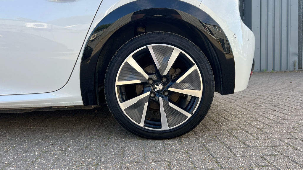 Peugeot e-208 50Kwh Allure White #27