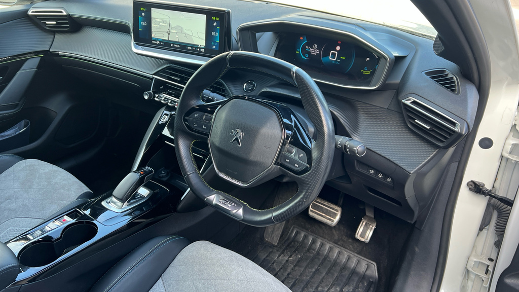 Peugeot e-208 50Kwh Allure White #9