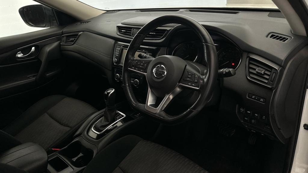 Nissan X-Trail Tekna Black #12