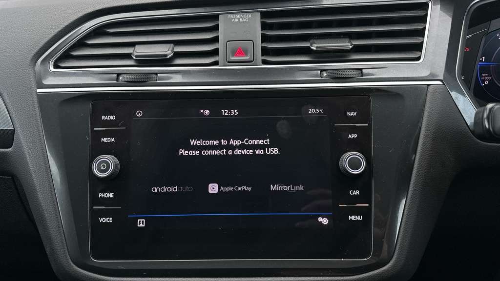 Volkswagen Tiguan Allspace Suv Black #16