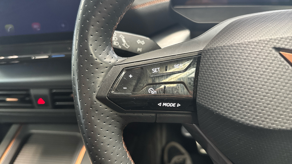 Cupra Born 150Kw V1 58Kwh Red #24