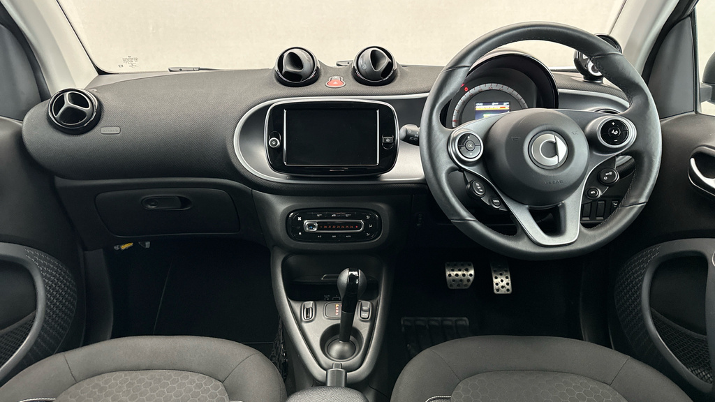 Smart Fortwo Coupe Eq Fortwo Premium White #13