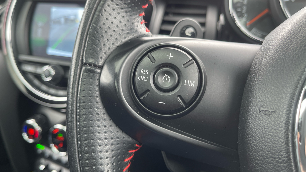 Mini Hatch Mini Used F55 Mini 5-Door Hatch Cooper S Sport Lci Black #32