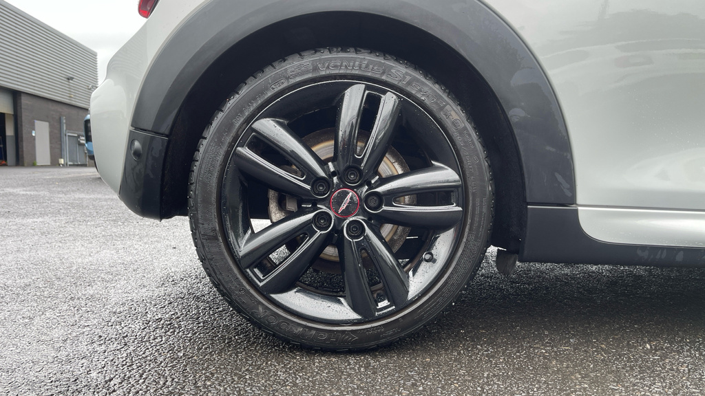 Mini Hatch Mini Used F55 Mini 5-Door Hatch Cooper S Sport Lci Black #28