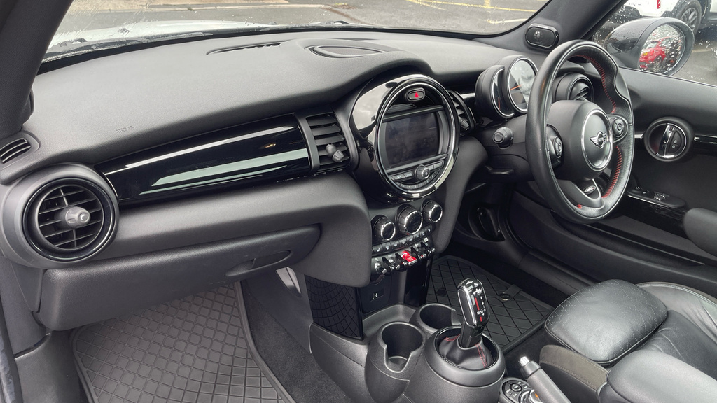 Mini Hatch Mini Used F55 Mini 5-Door Hatch Cooper S Sport Lci Black #14