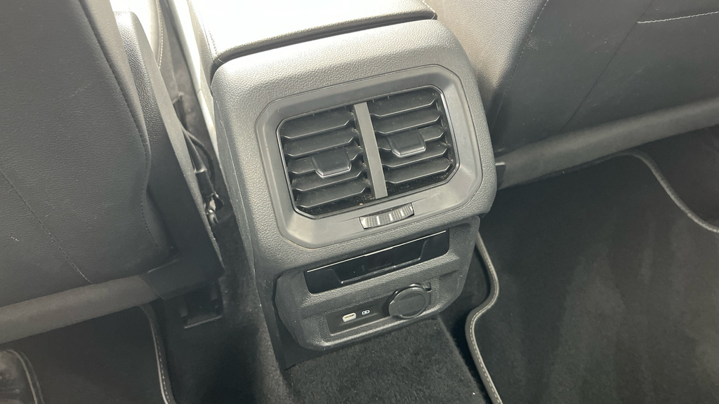 Volkswagen Tiguan Allspace Elegance Blue #33