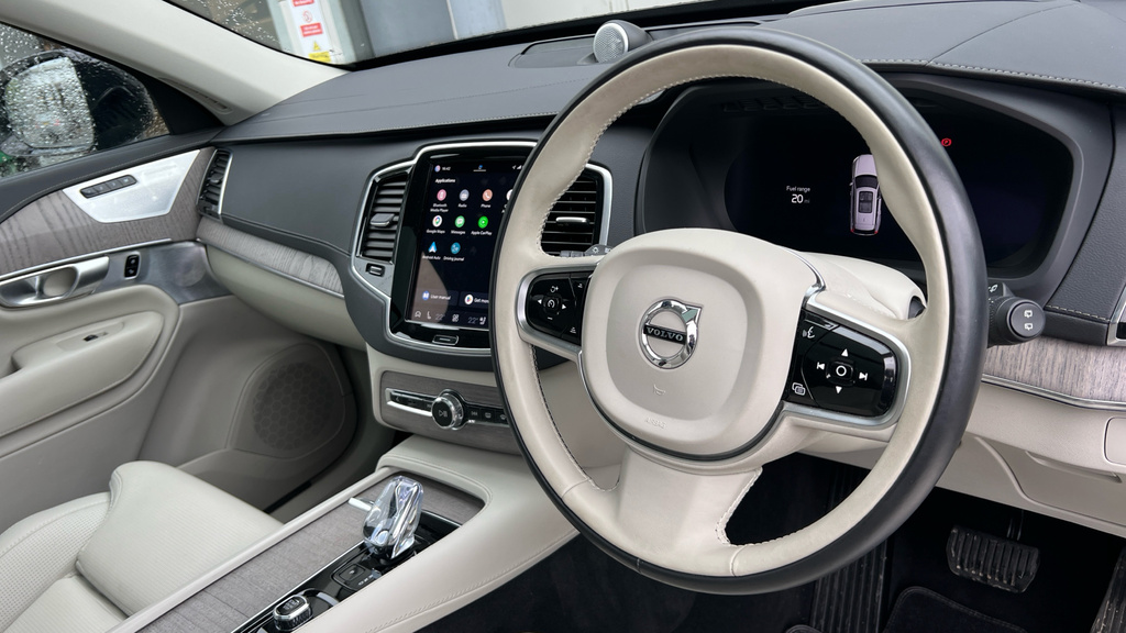 Volvo XC90 Recharge T8 Ultimate Awd Black #9