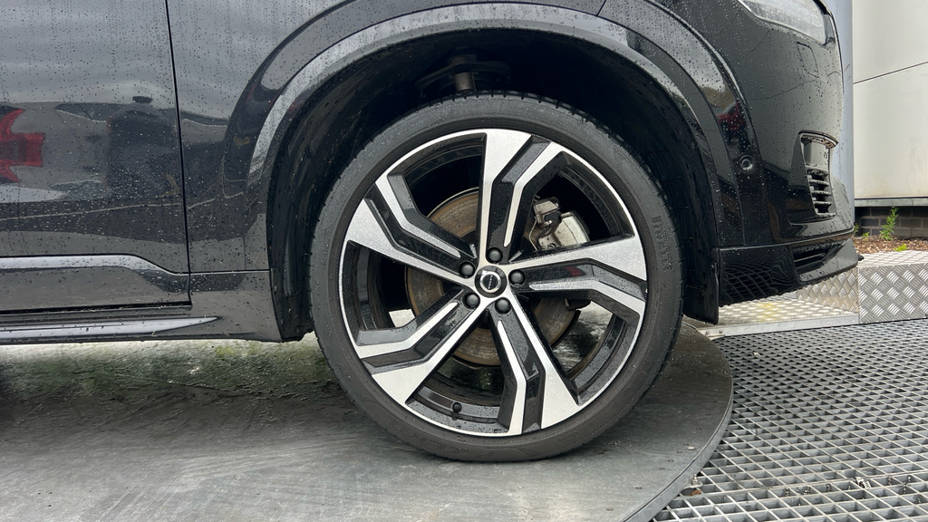 Volvo XC90 Recharge T8 Ultimate Awd Black #22
