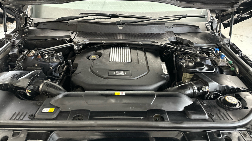 Land Rover Range Rover Sport Sdv6 Dynamic Grey #24