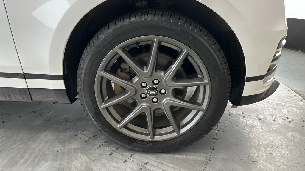 Land Rover Range Rover Velar 2.0 D200 Mhev Edition 4Wd LV23FCC Silver #28
