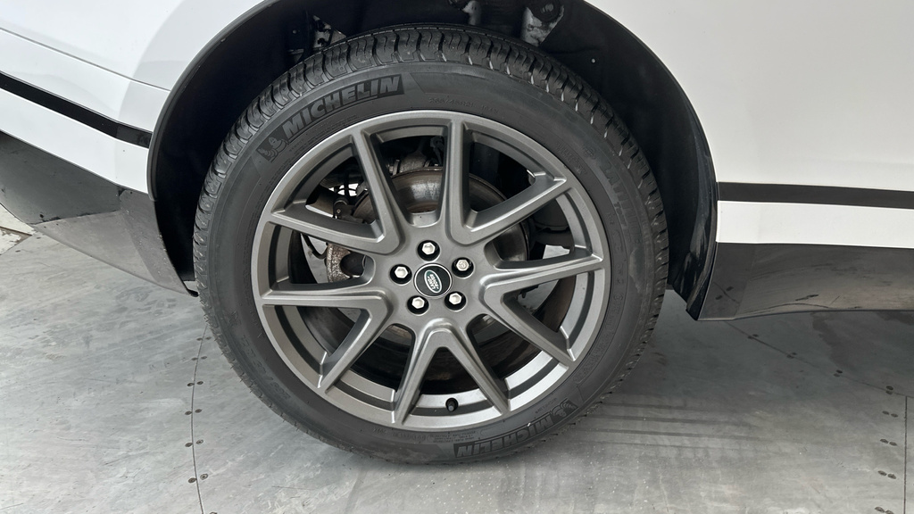 Land Rover Range Rover Velar 2.0 D200 Mhev Edition 4Wd LV23FCC Silver #27