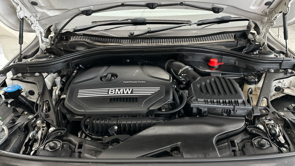 BMW 1 Series 118I M Sport Tech Pack 2022 Blue #22