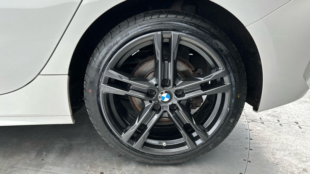 BMW 1 Series 118I M Sport Tech Pack 2022 Blue #24