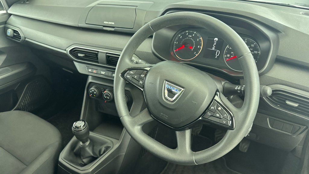 Dacia Sandero 1.0 Tce Essential Euro 6 Ss White #9