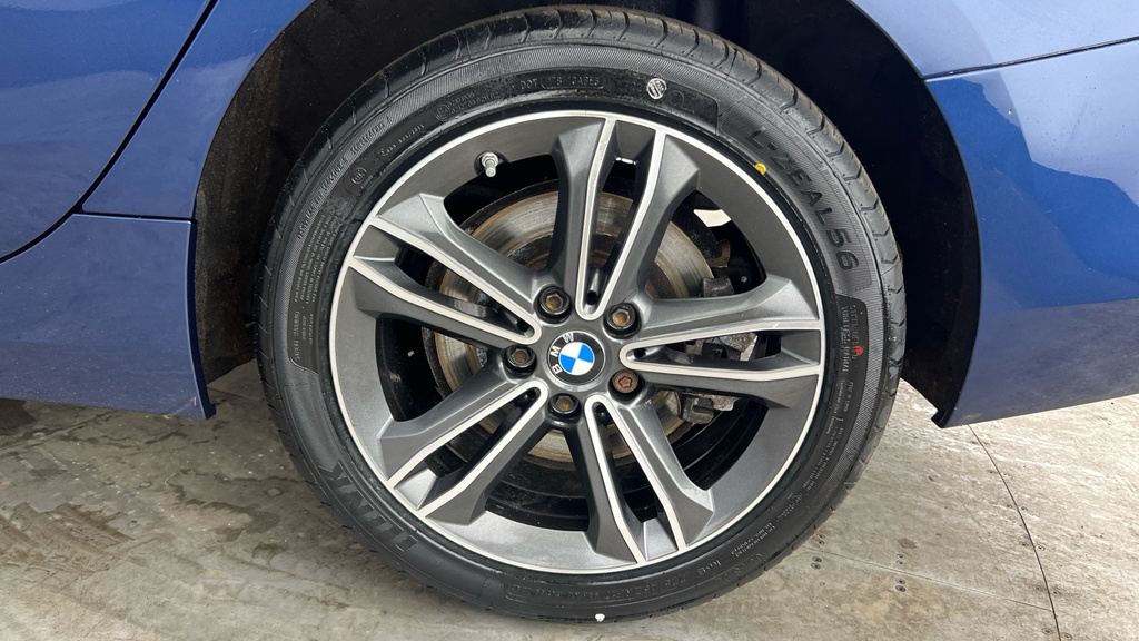 BMW 2 Series Gran Coupe 218D M Sport Gran Coupe White #25