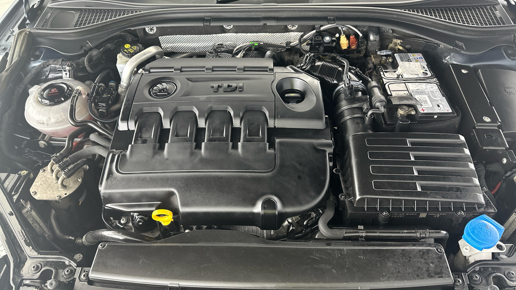 Skoda Superb 2.0 Tdi Cr Se Technology Dsg 7 Speed 2018 Brown #24