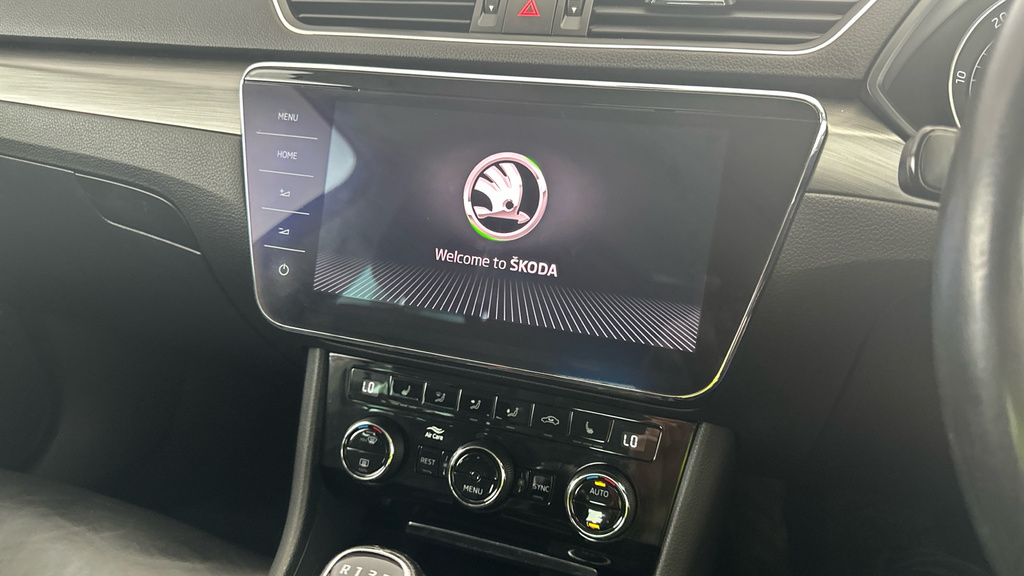 Skoda Superb 2.0 Tdi Cr Se Technology Dsg 7 Speed 2018 Brown #20