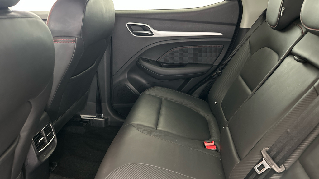 MG ZS Suv 1.5 Vti-tech Exclusive Euro 6 Ss 2023 Silver #21