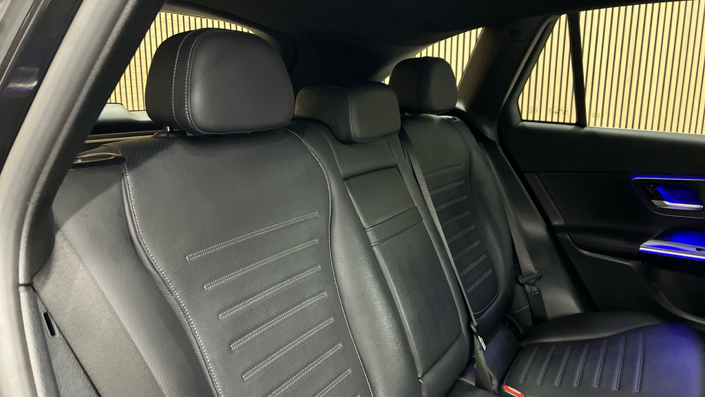 Mercedes-Benz GLC Class Glc 300 D 4Matic Amg Line Premium Plus Grey #26