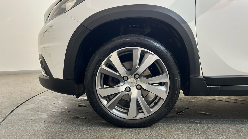 Peugeot 2008 Allure Premium Grey #18