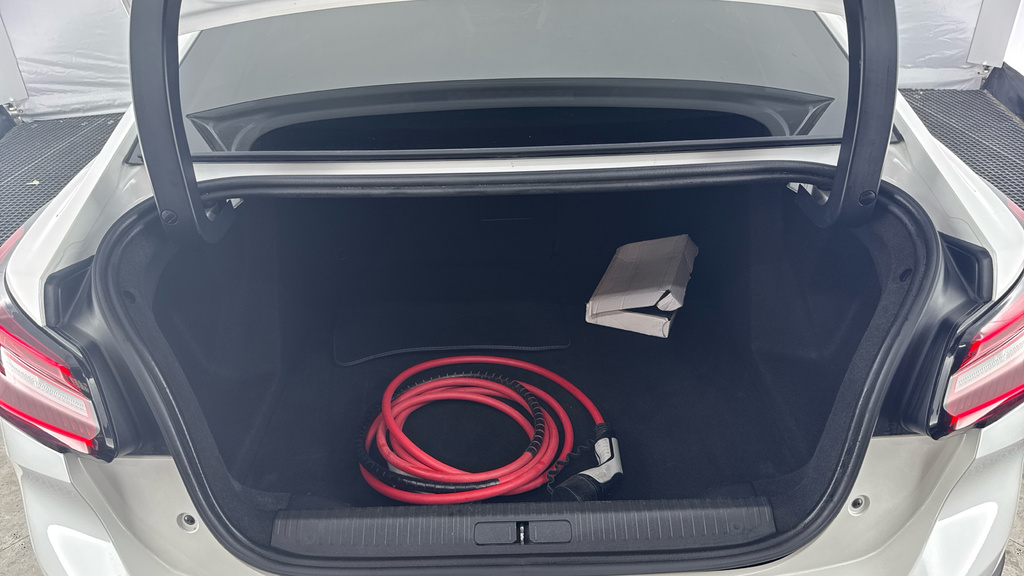 Citroen e-C4 50Kwh Shine Plus 7.4Kw Charger #15